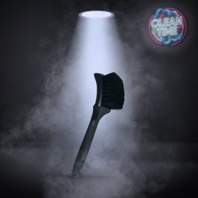 BROSSE PNEUS